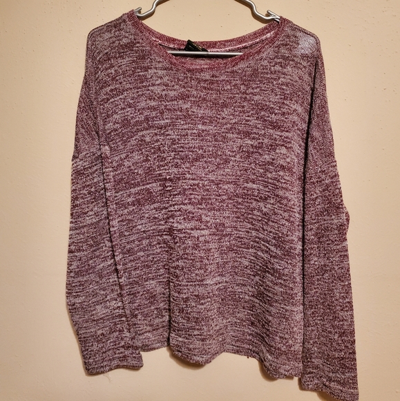 Sweater - Picture 2 of 4